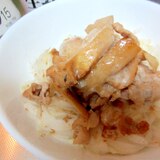 玉ねぎヨーグルト★豚コマきのこソテーオニスラサラダ